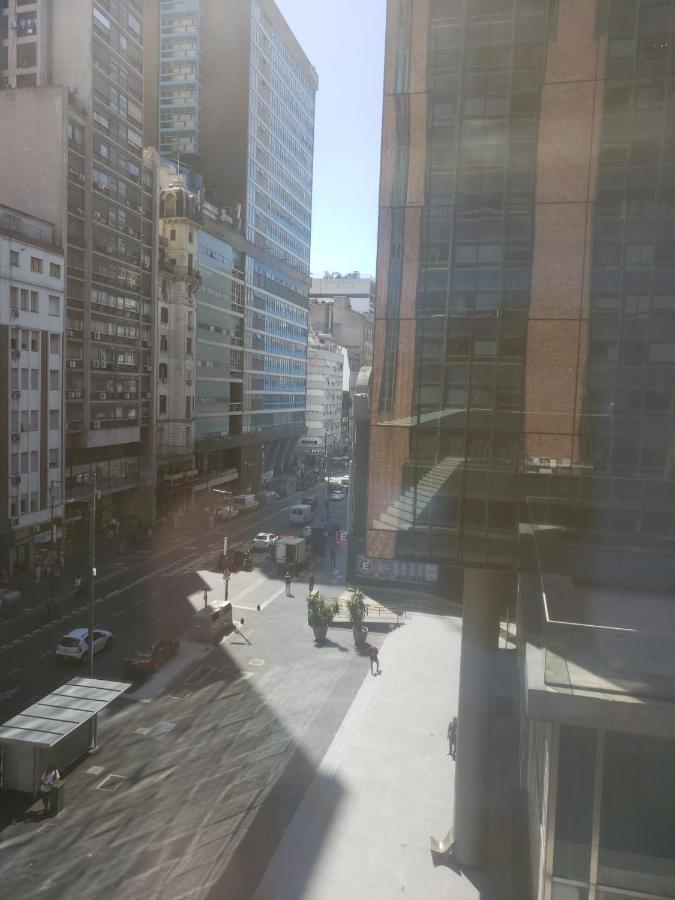 Av. Corrientes 818 - Ciudad De Buenos Aires - Apartment — Fotos 1